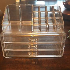 Clearly Chic 19 Compartment Organizer